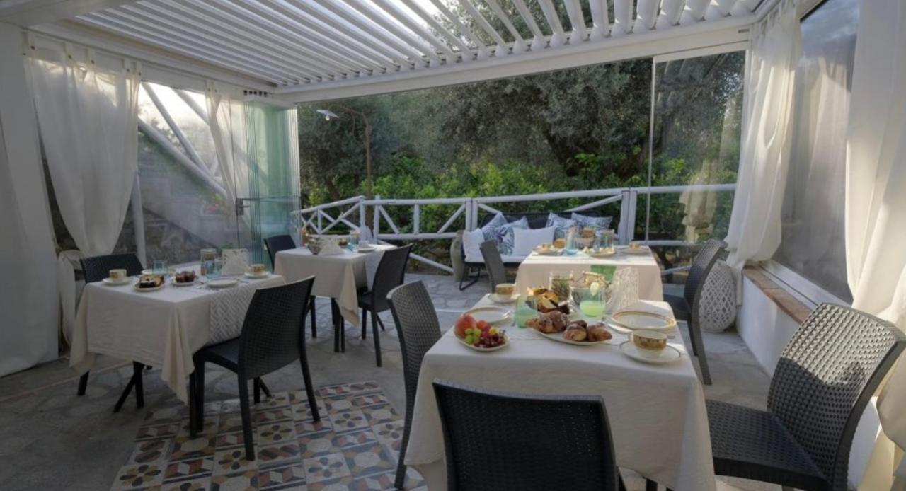 Relais Villa Anna Ανακάπρι Εξωτερικό φωτογραφία