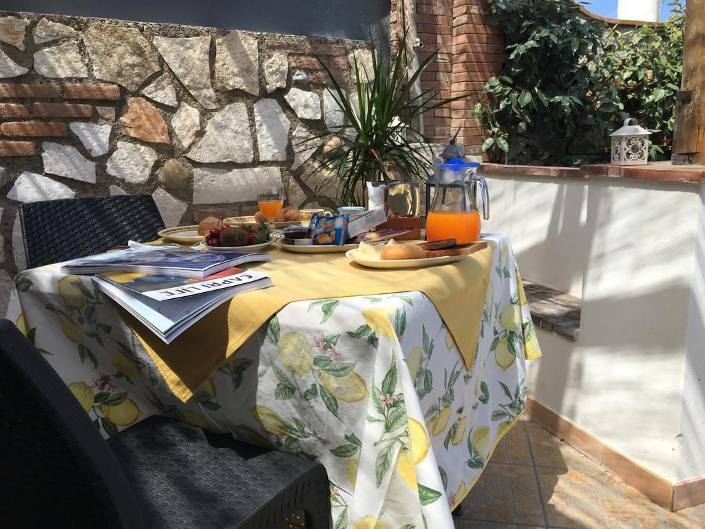 Relais Villa Anna Ανακάπρι Εξωτερικό φωτογραφία